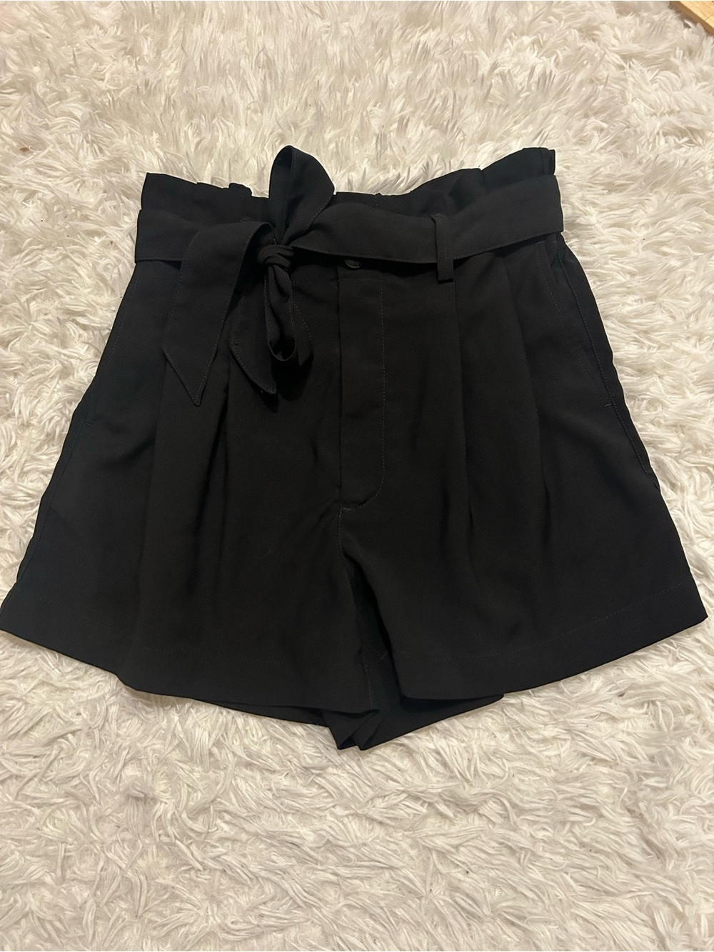 Madewell High Waisted High Rise Paper Bag Shorts Black with Belt Summer size 6